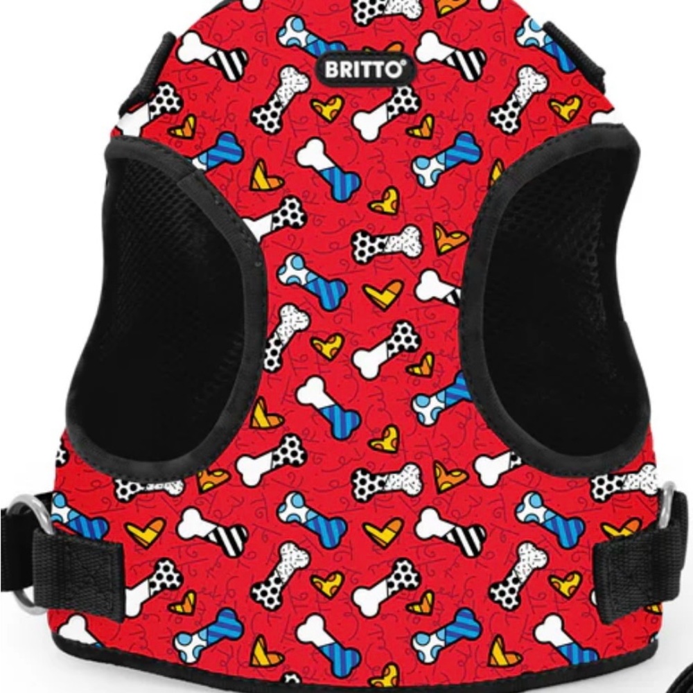 Romero Britto Dog Harness Red Bones and Hearts Sz Medium